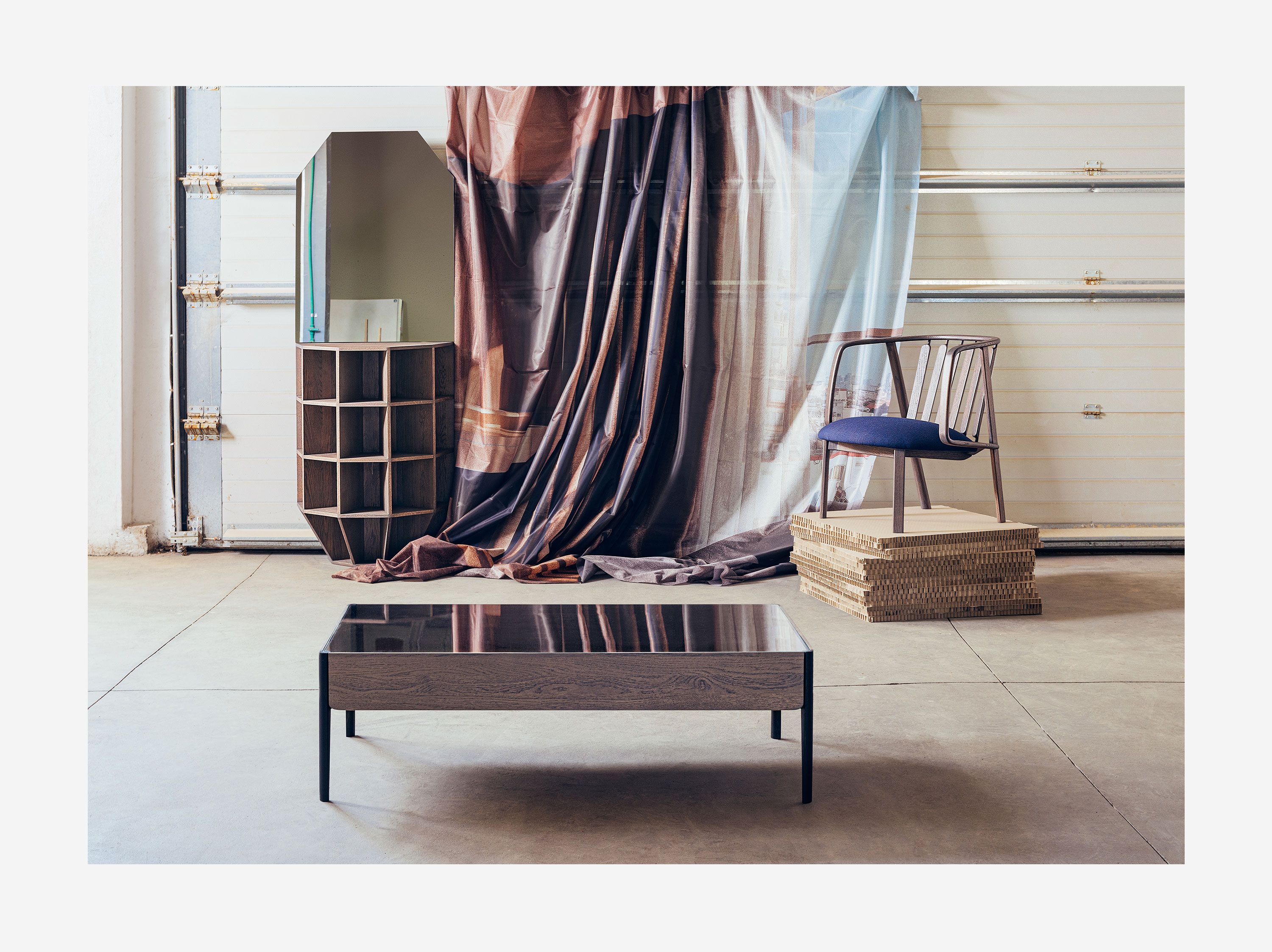 Diorama_CoffeeTable_Ambient-1.jpg
