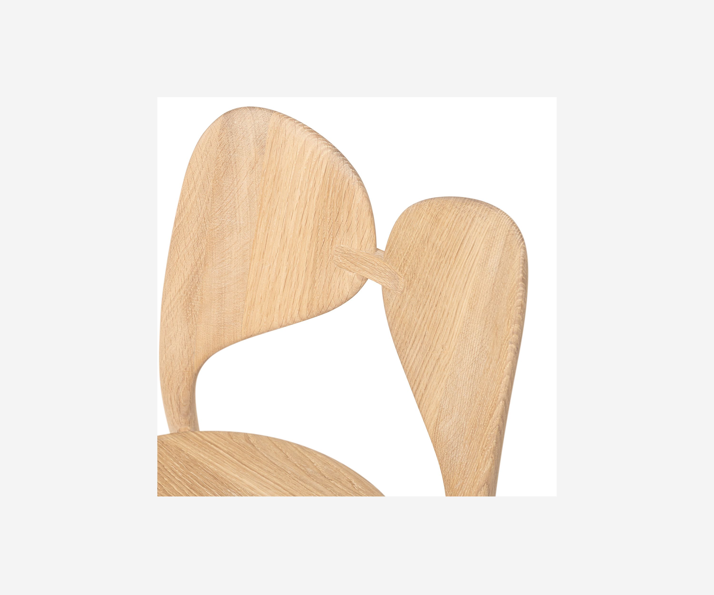 Lepida_Chair3.jpg