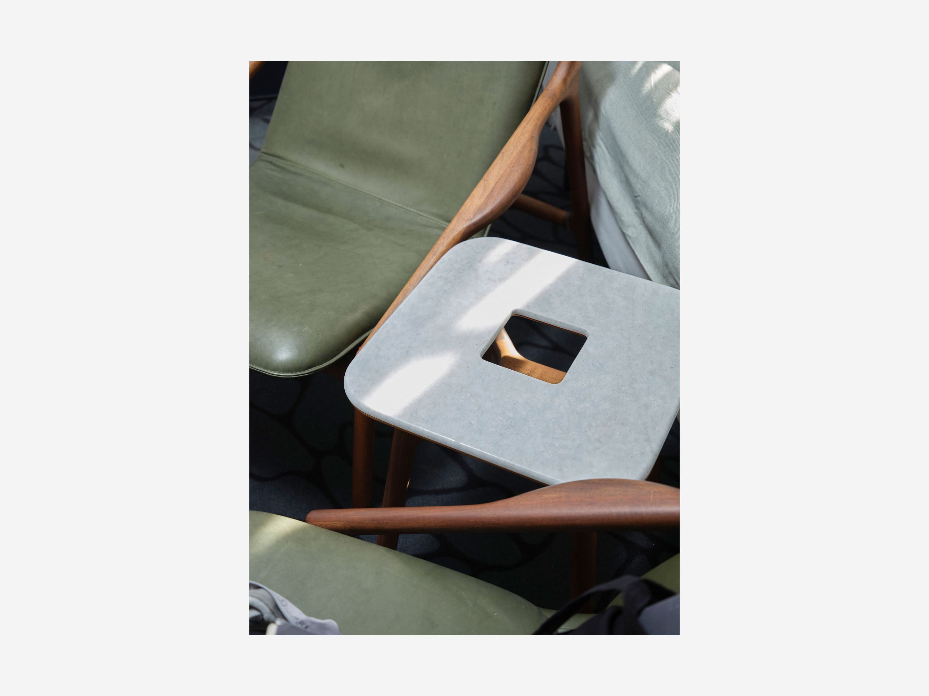 Marshall_CoffeeTable_Ambient.jpg