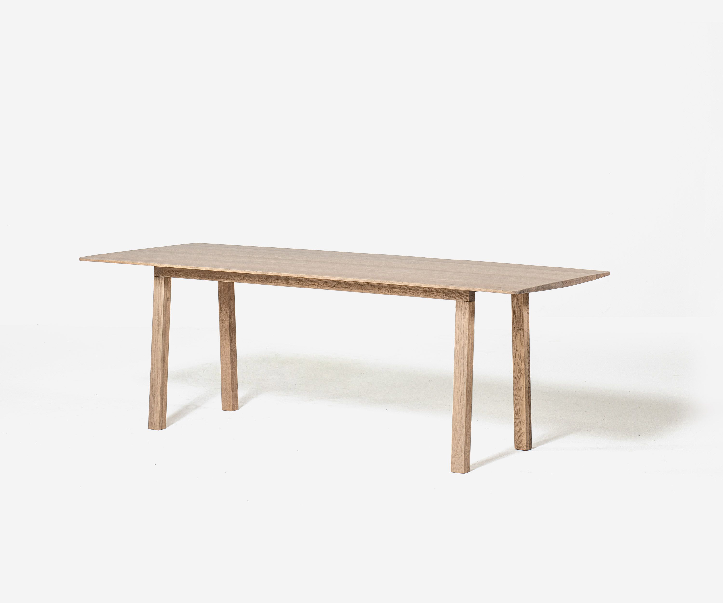 Nervosa dining table - Woak