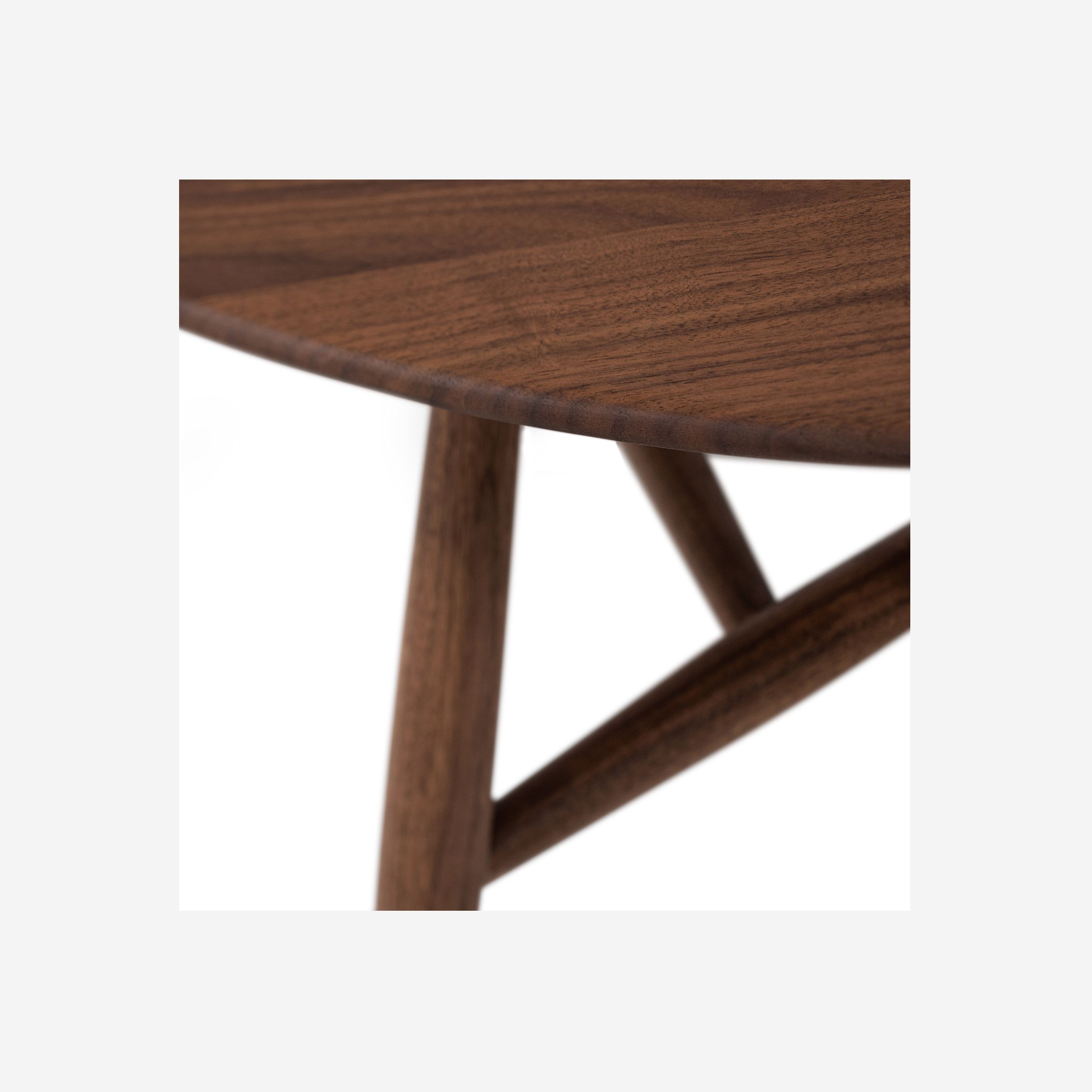 Tria_Table_Product3.jpg