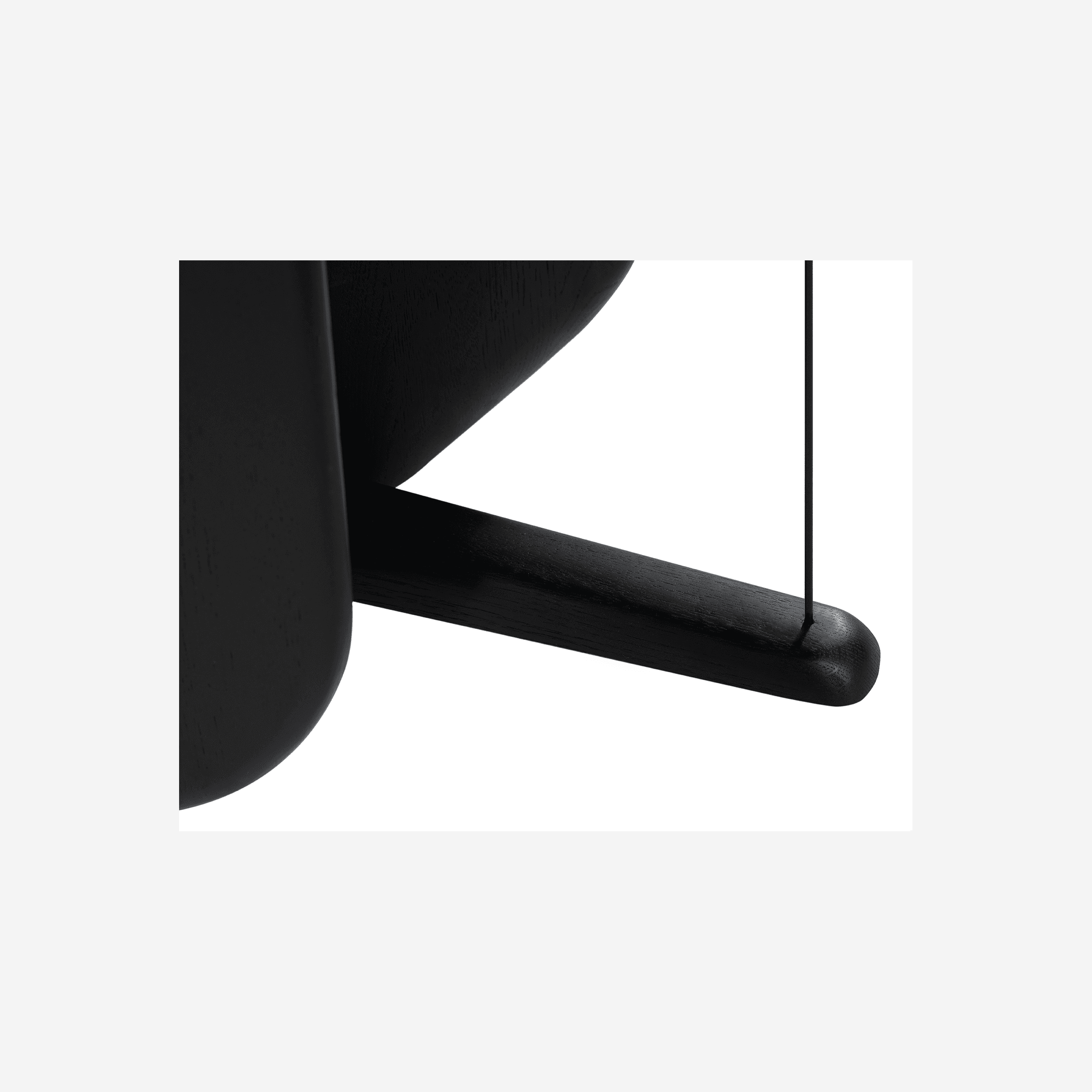 Wherry_DiningTable_product3.png